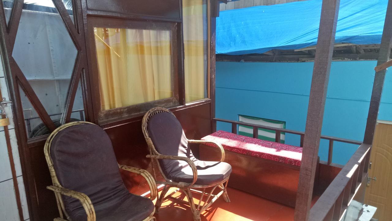 Mesa Beach Cottages